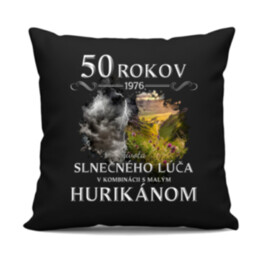 1976 - 50 rokov života slnečného lúča v2 - čierny vankúš s potlačou