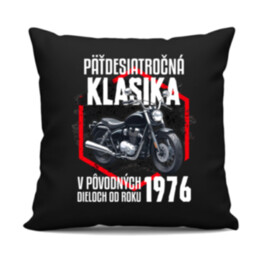Päťdesiatročná klasika - v pôvodných dieloch od roku 1976 - čierny vankúš s potlačou