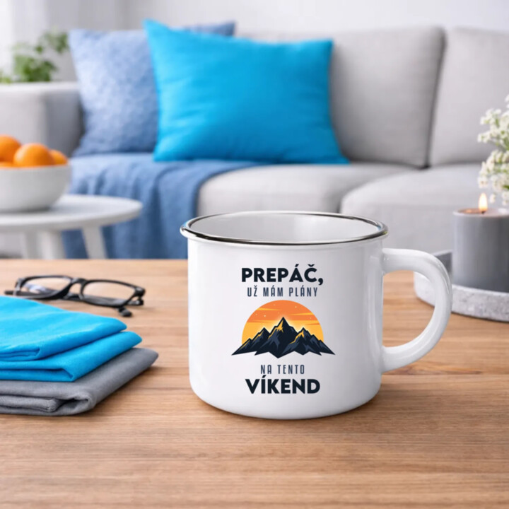 Prepáč, už mám plány na tento víkend - hory  - smaltovaný hrnček s potlačou