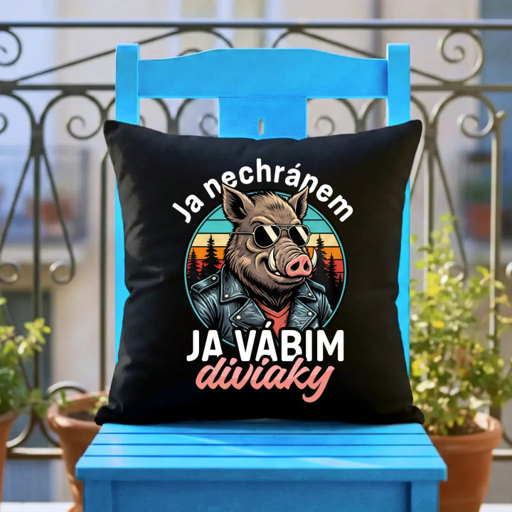 Ja nechrápem, ja vábim diviaky - čierny vankúš s potlačou