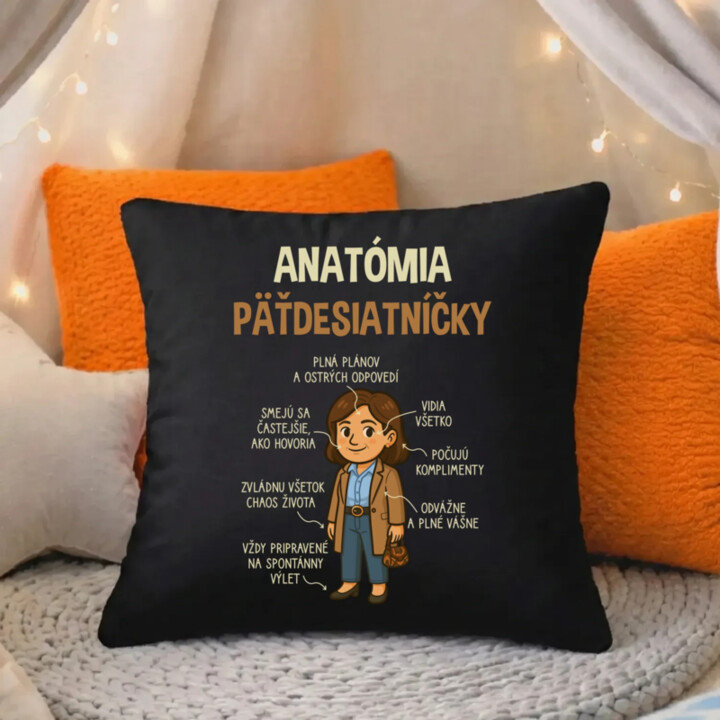 Anatómia päťdesiatníčky - čierny vankúš s potlačou