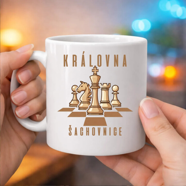 Královna šachovnice - keramický hrnček s potlačou