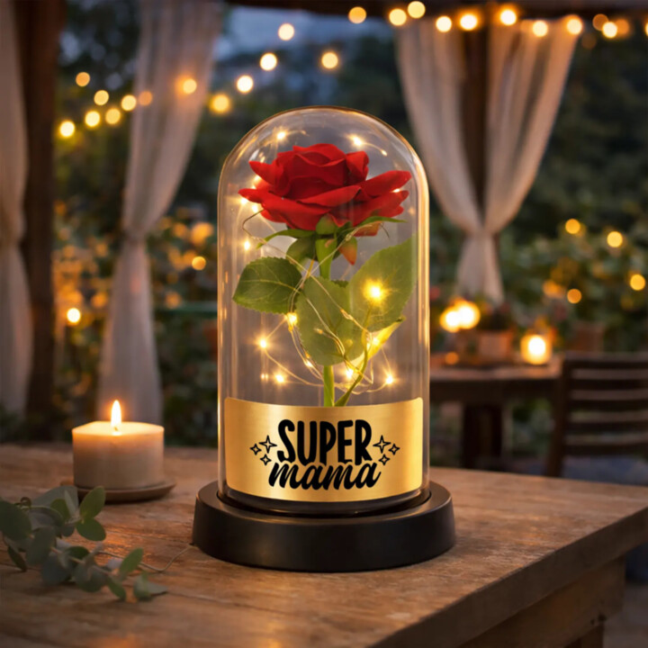 Super mama - večná ruža pod skleneným poklopom s gravírovaním