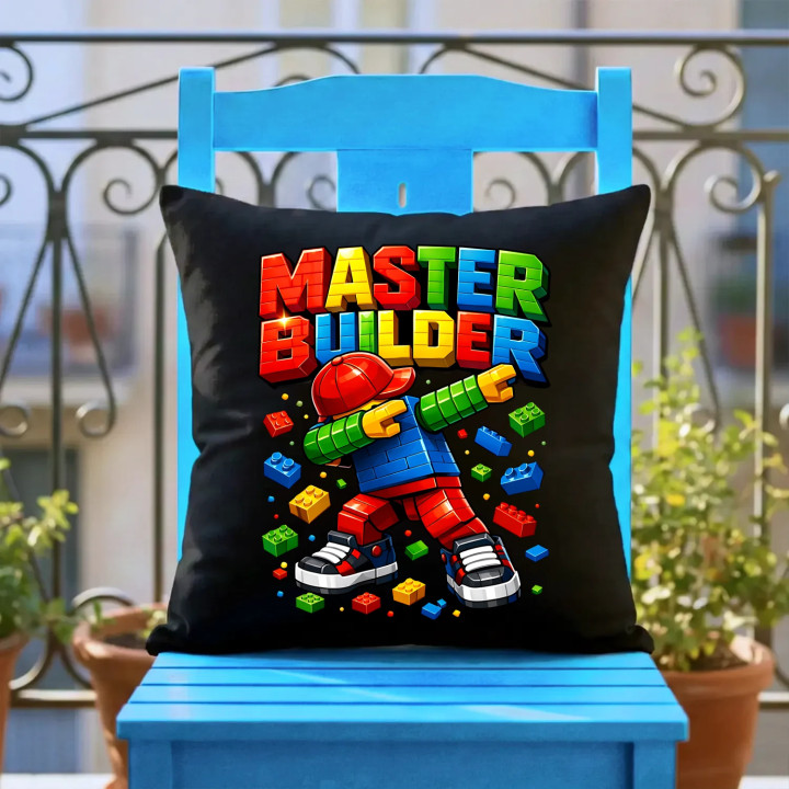Master builder - čierny vankúš s potlačou