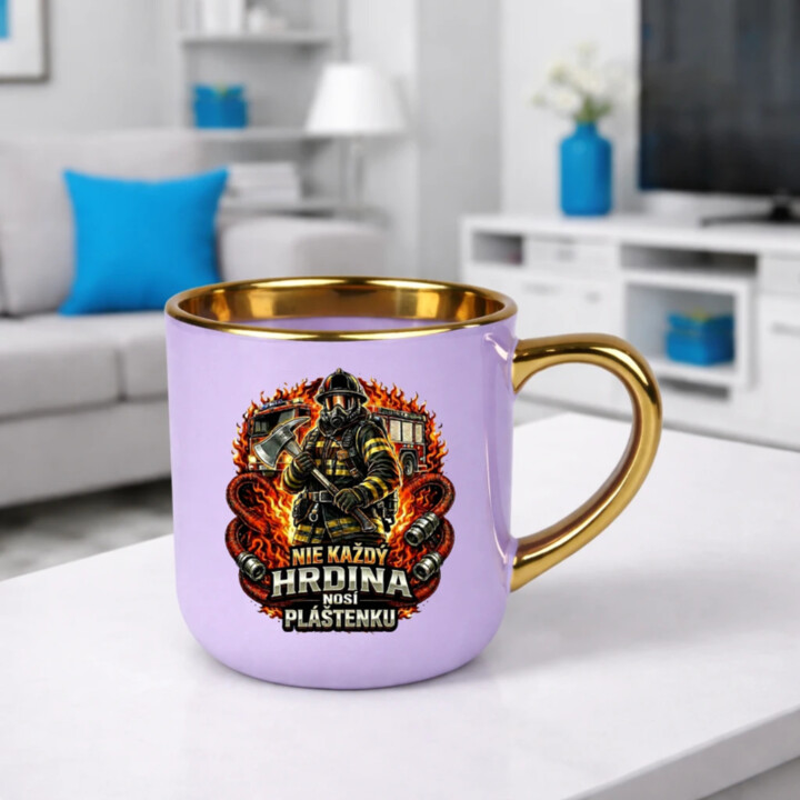 Nie každý hrdina nosí pláštenku - Hasič – Elegantný hrnček na darček