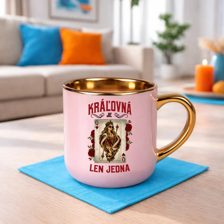 Kráľovná je len jedna – Elegantný hrnček na darček