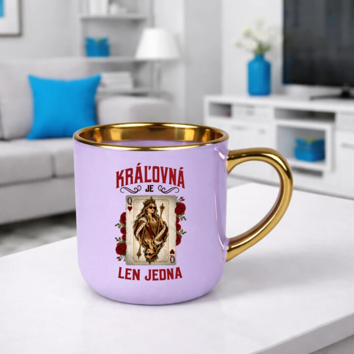 Kráľovná je len jedna – Elegantný hrnček na darček