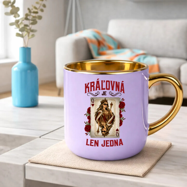 Kráľovná je len jedna – Elegantný hrnček na darček