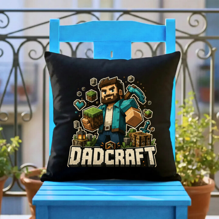 Dadcraft - čierny vankúš s potlačou
