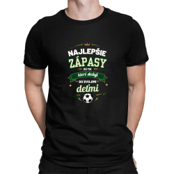 Najlepšie zápasy sú tie, ktoré sledujem so svojimi deťmi - pánske tričko s potlačou