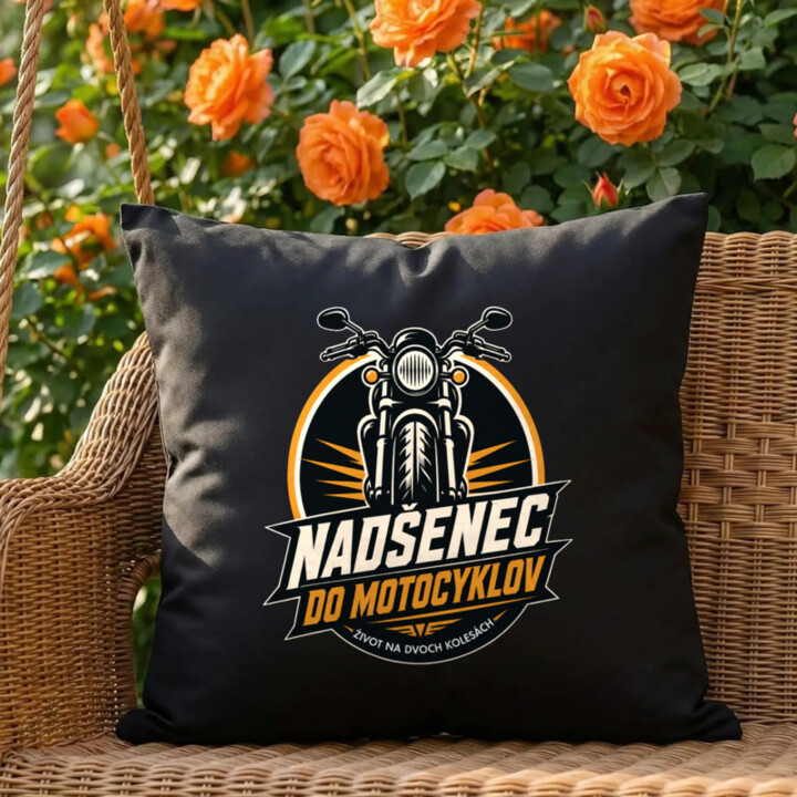 Nadšenec do motocyklov - čierny vankúš s potlačou