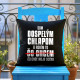 Som dospelým chlapom a robím to čo chce moja dcéra - čierny vankúš s potlačou