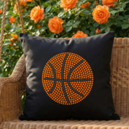 Basketbalová lopta z bodiek - deň bodky - čierny vankúš s potlačou