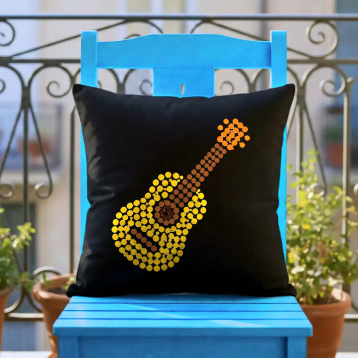 Gitara z bodiek - deň bodky - čierny vankúš s potlačou