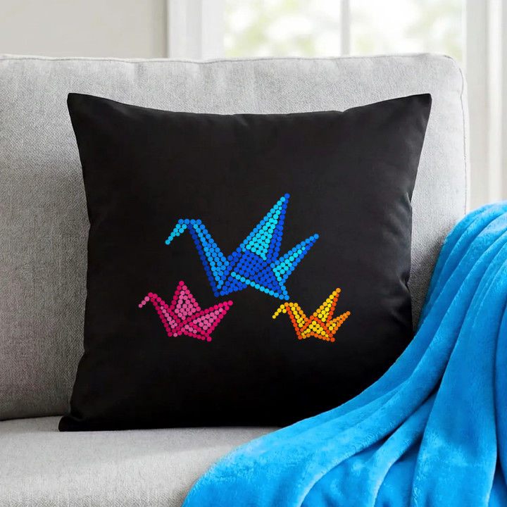 Origami z bodiek - deň bodky - čierny vankúš s potlačou
