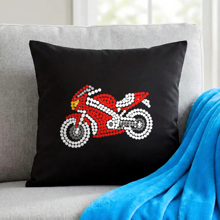 Motorka z bodiek - deň bodky - čierny vankúš s potlačou