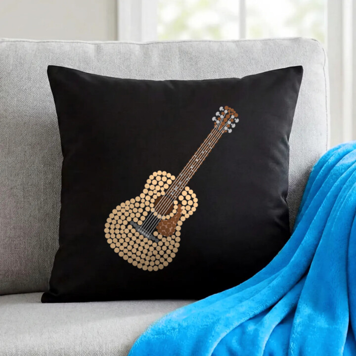 Akustická gitara z bodiek - deň bodky - čierny vankúš s potlačou