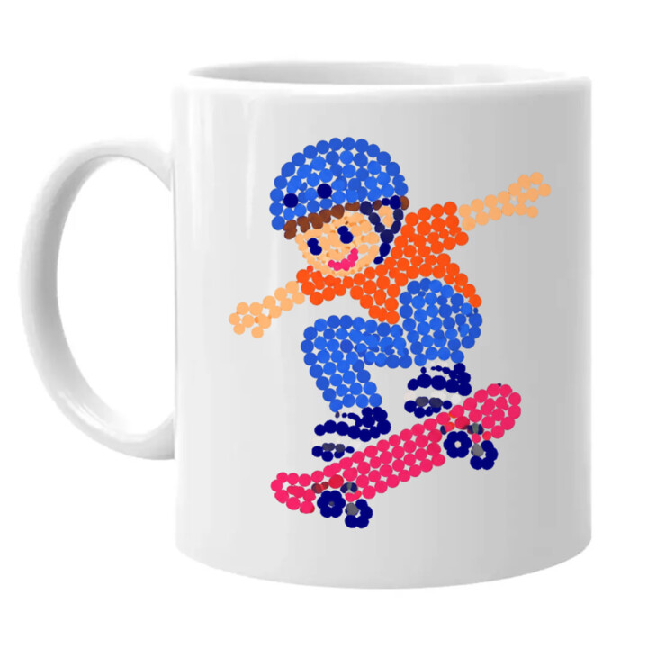 Chlapec na skateboarde z bodiek - deň bodky - keramický hrnček s potlačou