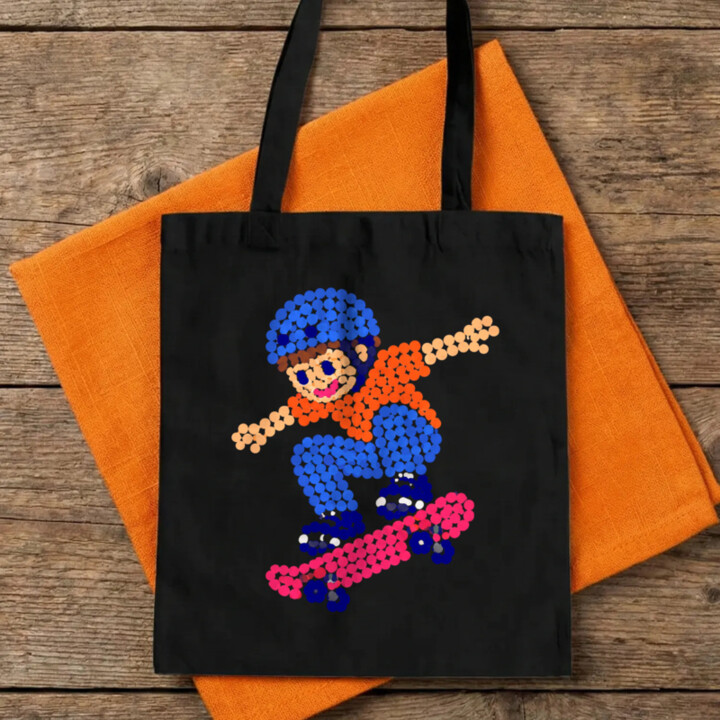 Chlapec na skateboarde z bodiek - deň bodky - bavlnená taška s potlačou