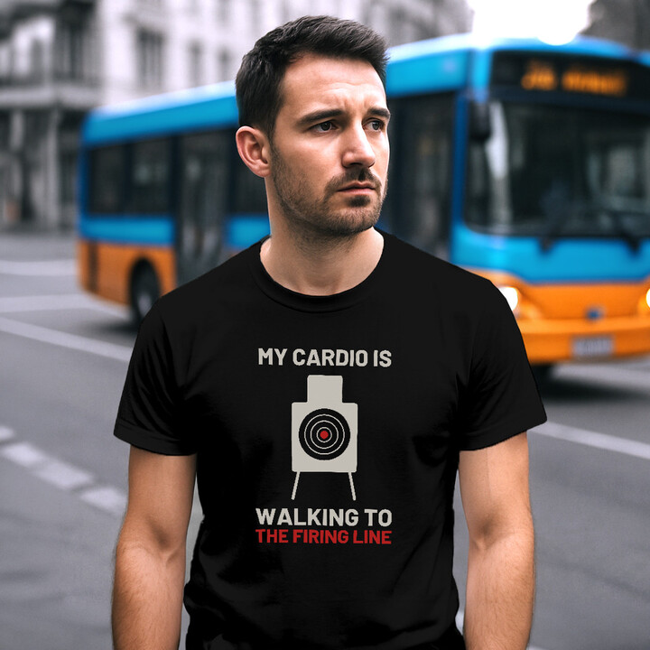 My cardio is walking to the firing line - pánske tričko pre strelca