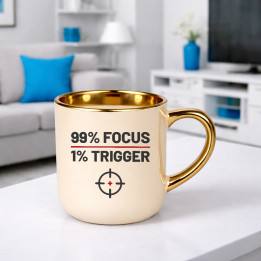 99% focus, 1% trigger - elegantný hrnček pre strelca