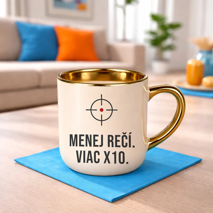Menej rečí, viac X10 - elegantný hrnček pre strelca