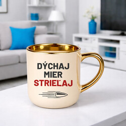 Dýchaj, mier, strieľaj - elegantný hrnček pre strelca