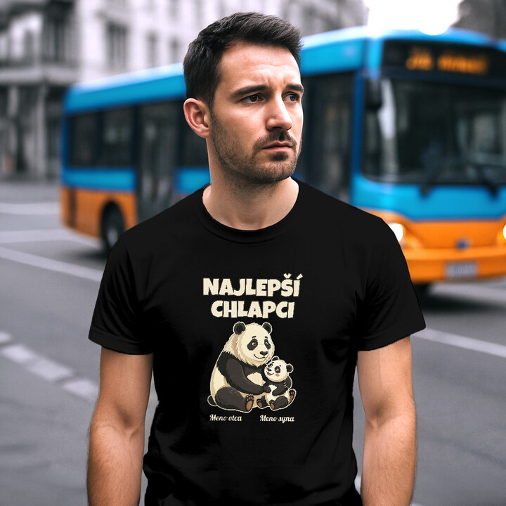 Najlepší chlapci - pandy s menami - pánske tričko s potlačou - personalizovaný produkt