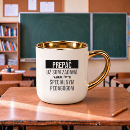 Prepáč, už som zadaná s atraktívnym špeciálnym pedagógom - elegantný hrnček na darček