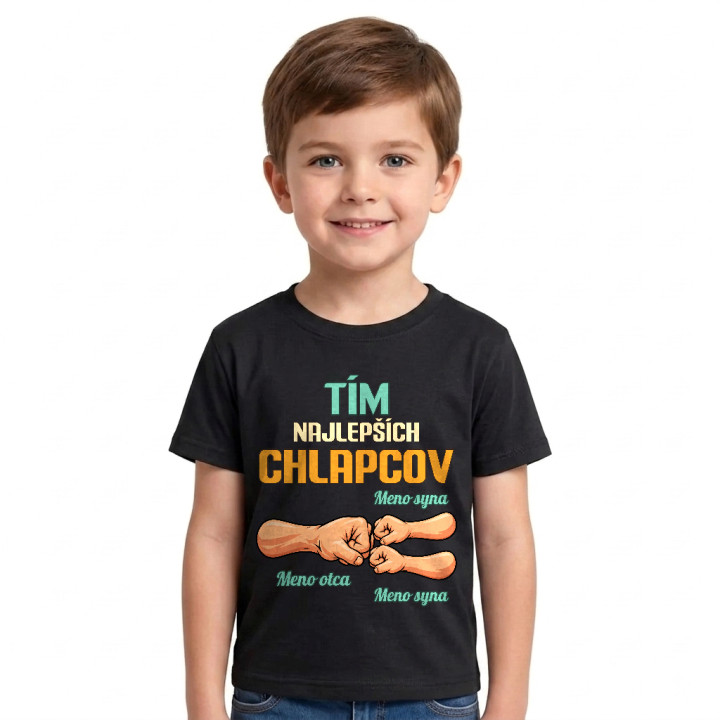 Tím najlepších chlapcov - otec a dvaja synovia s menami - detské tričko s potlačou - personalizovaný produkt