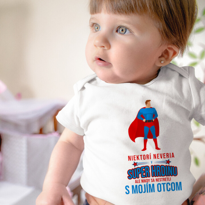 Niektorí neveria v super hrdinu - otec  - body s potlačou
