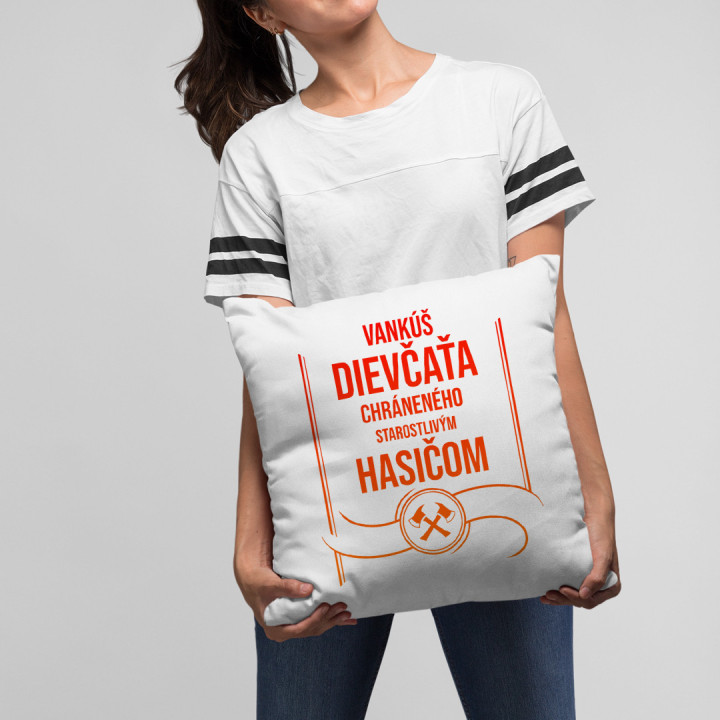 Vankúš dievčaťa chráneného starostlivým hasičom - vankúš s potisk