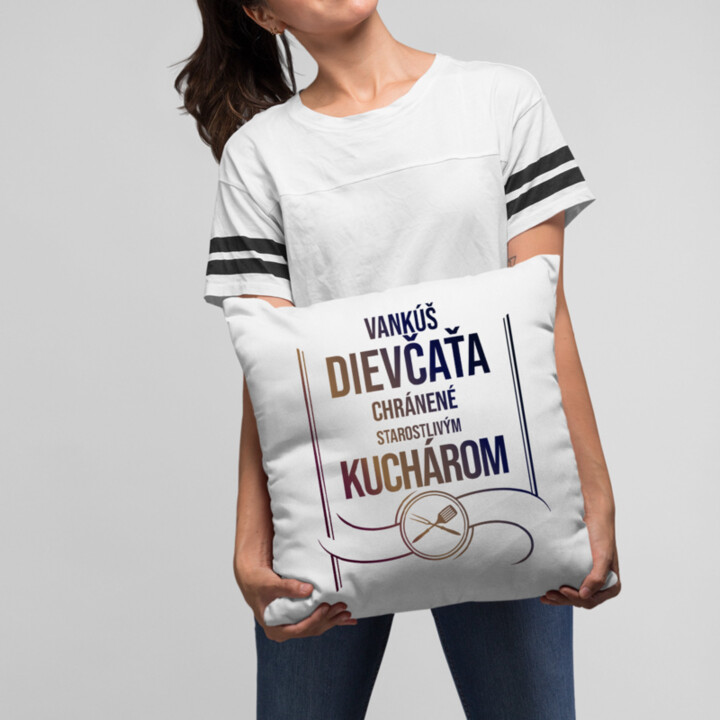 Vankúš dievčaťa chránené starostlivým kuchárom - vankúš pre potisk