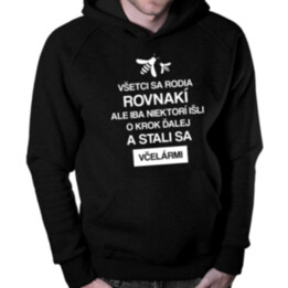 Všetci sa rodia rovnakí, ale iba niektorí išli o krok ďalej a stali sa včelármi - pánske mikina s potlačou