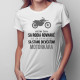 Všetky ženy sa rodia rovnaké - motorkár - pánske tričko s potlačou