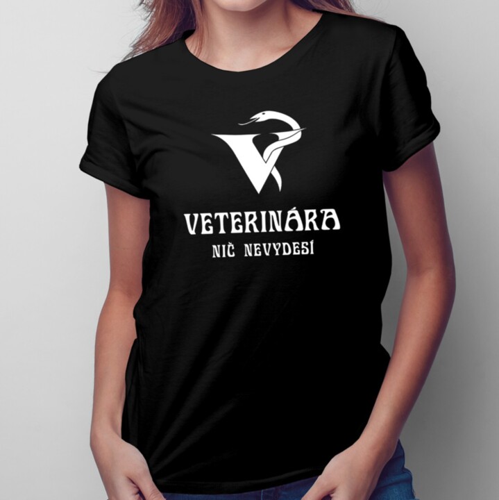 Veterinára nič nevydesí -  dámske tričko s potlačou