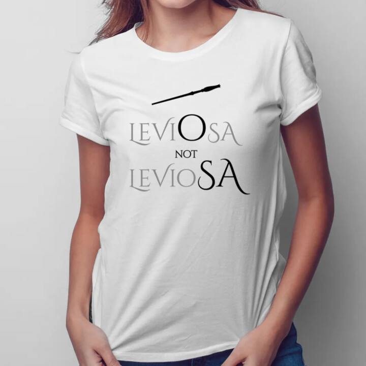 LeviOsa not LevioSA - Dámske tričko s potlačou