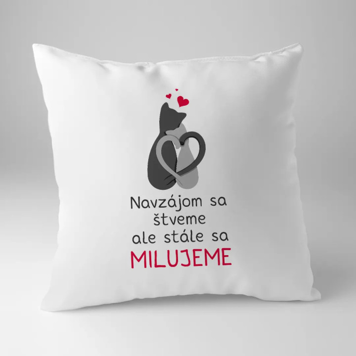 Navzájom sa štveme - vankúš s potlačou